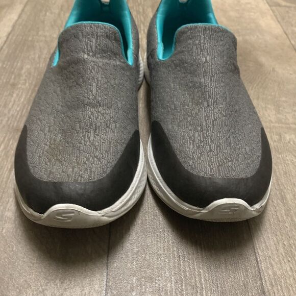 Womens Skechers GoWalk 4 Slip On Comfort Shoes - Picture 4 of 8